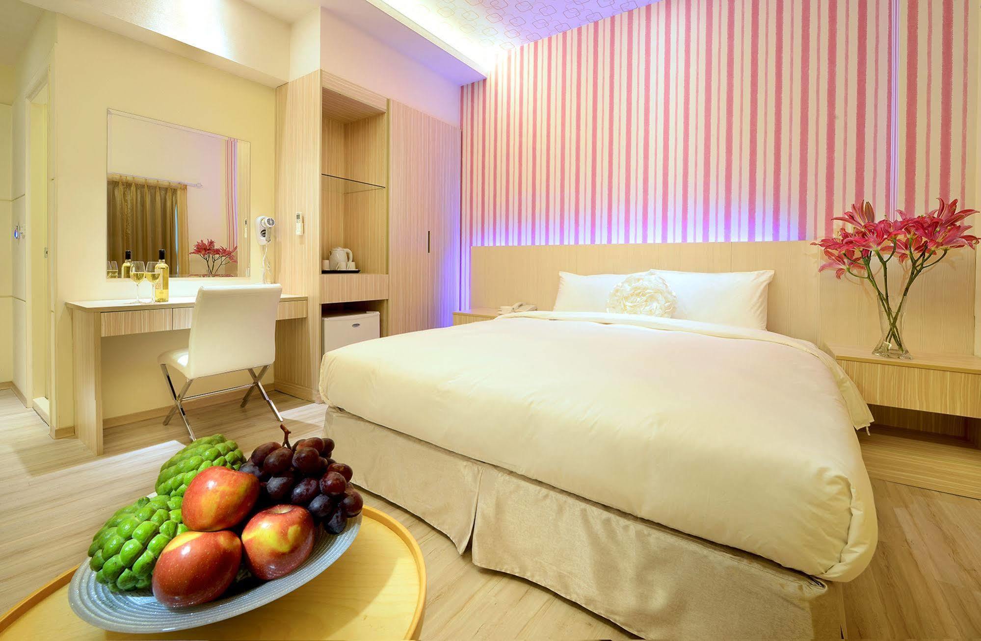 Anho Chew Hotel Luodong Exterior photo